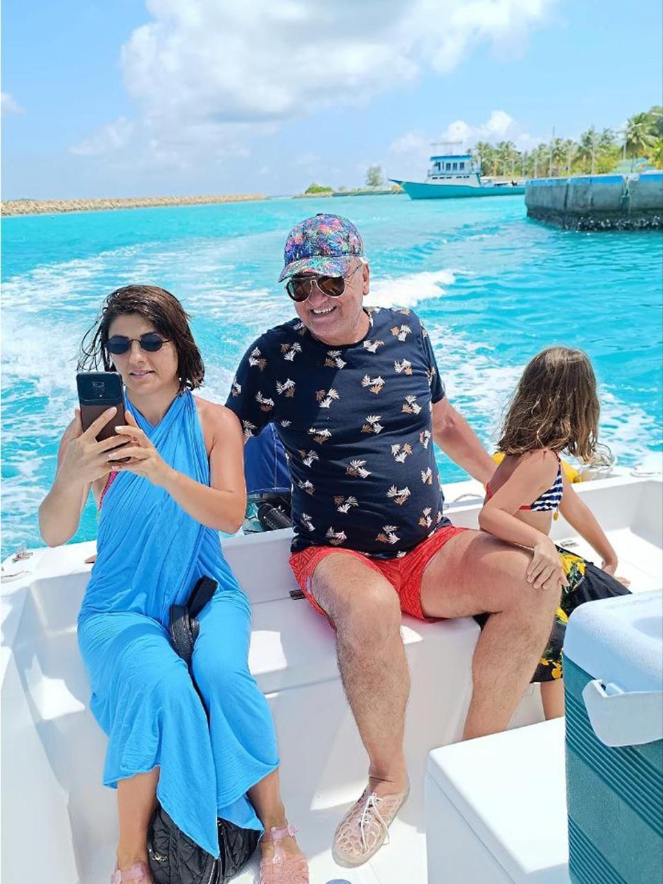 Rindali - The Speedboat From Male To The Hotel Departs At 1130 Every Monday Thursday And Saturday And From The Hotel To Male At 0630 And Five Domestic Flights Are Available Every Day Olhuveli - Dhaalu Atol Buitenkant foto