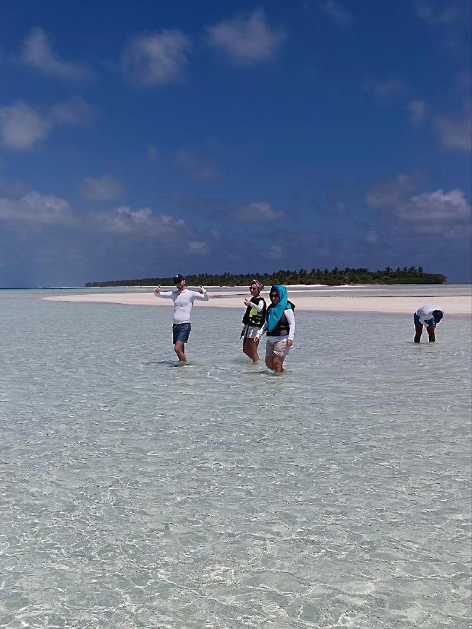 Rindali - The Speedboat From Male To The Hotel Departs At 1130 Every Monday Thursday And Saturday And From The Hotel To Male At 0630 And Five Domestic Flights Are Available Every Day Olhuveli - Dhaalu Atol Buitenkant foto
