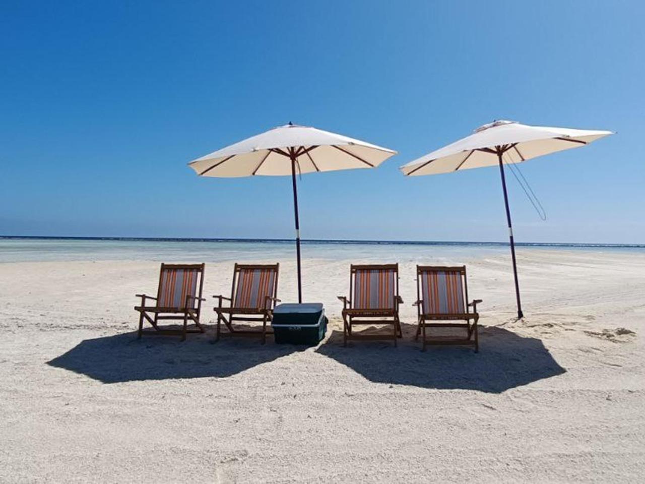 Rindali - The Speedboat From Male To The Hotel Departs At 1130 Every Monday Thursday And Saturday And From The Hotel To Male At 0630 And Five Domestic Flights Are Available Every Day Olhuveli - Dhaalu Atol Buitenkant foto
